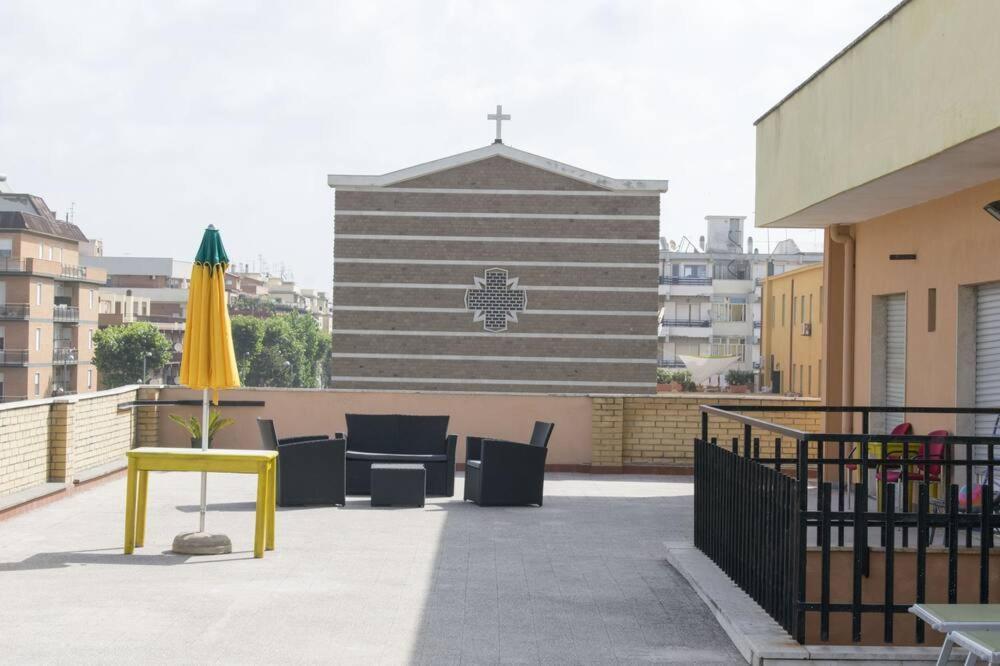Alex & Lorenz Hotel Torvaianica Ngoại thất bức ảnh