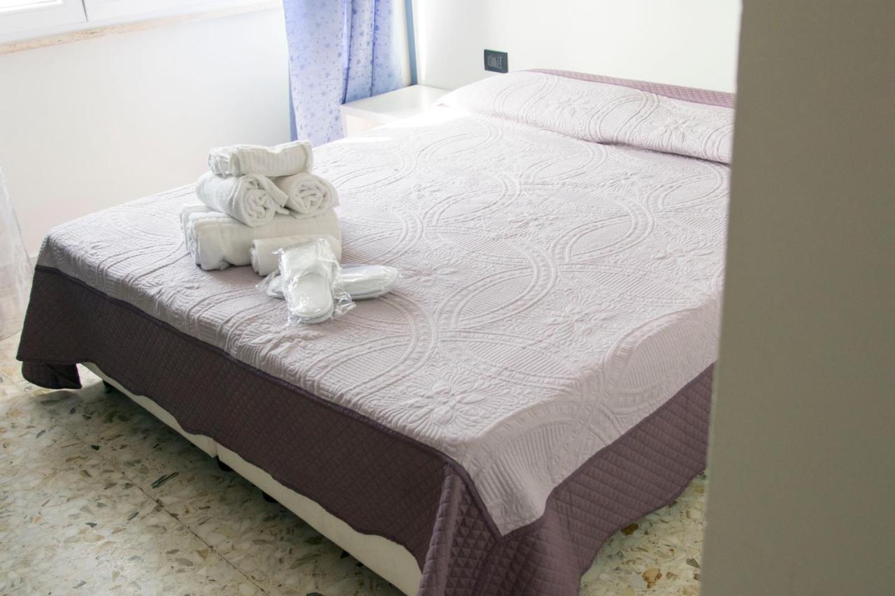 Alex & Lorenz Hotel Torvaianica Ngoại thất bức ảnh